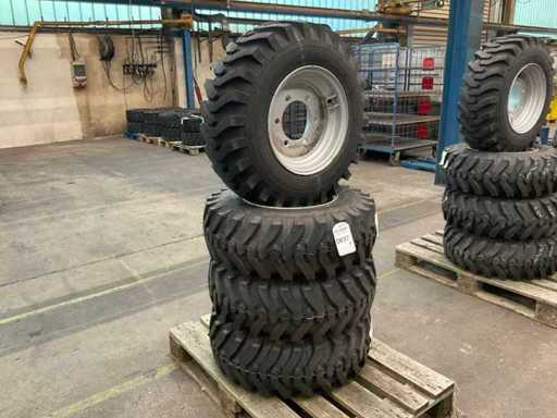 Mitas SK-01 Tire with Rims (4x)