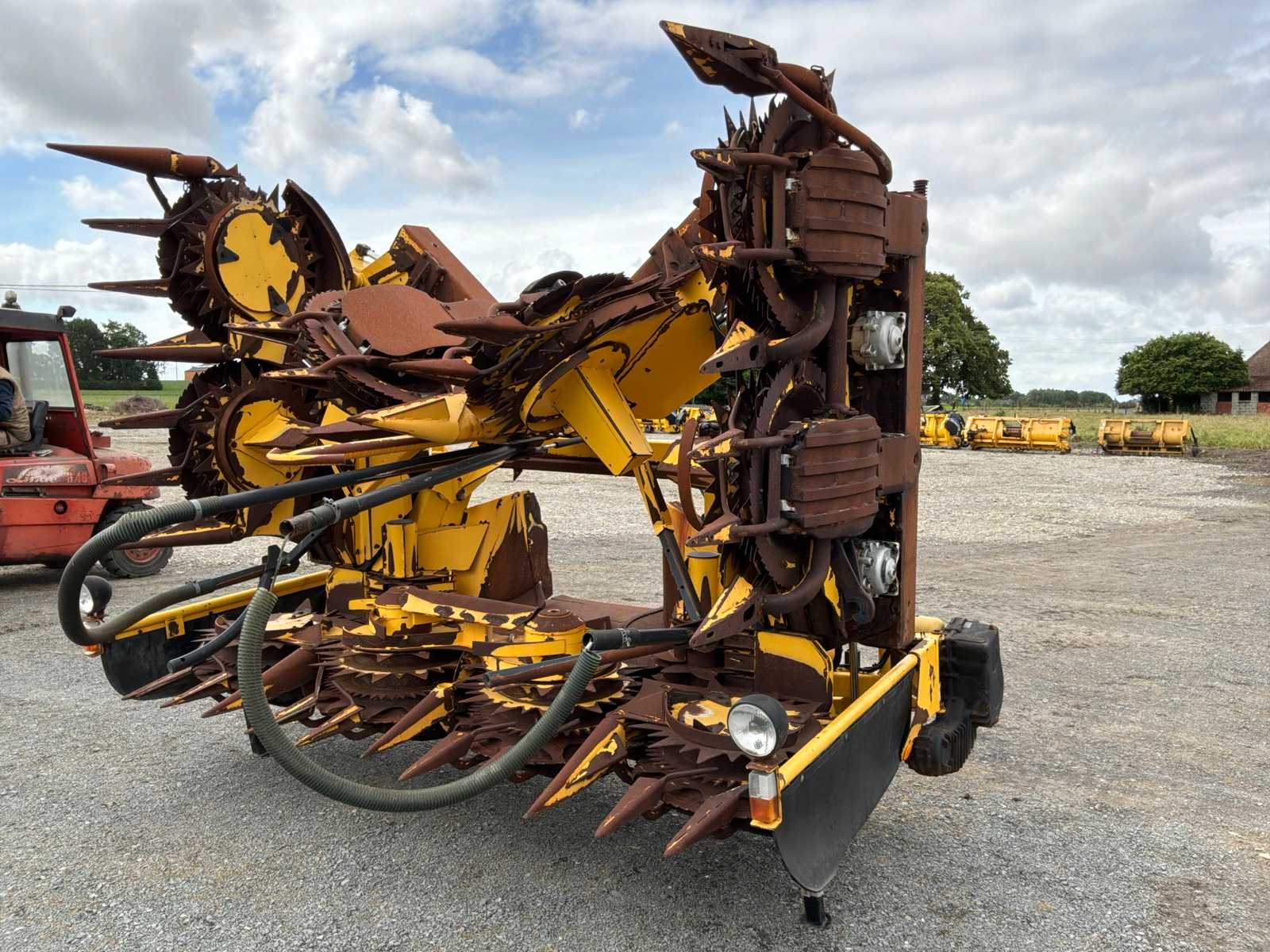2012 Kemper – New Holland FIE470 plus Mais-Schneidwerk für Feldhäcksler