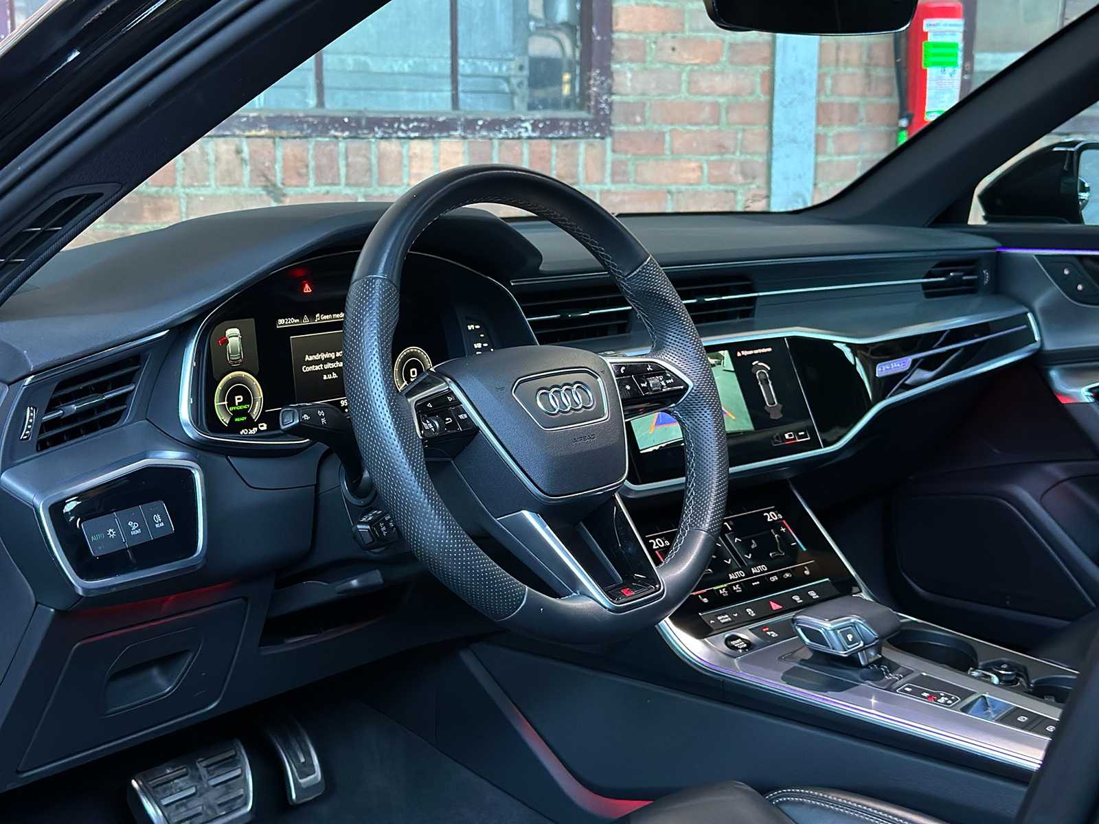 Audi A6 Avant 55 TFSI e Quattro Pro Line S Competition 367pk 2023 (Plug-In Hybrid), HLJ-85-T