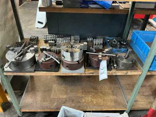 Assortment of various chucks/clamping aids