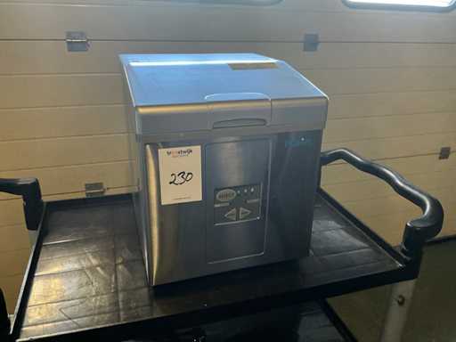 Maszyna do Kostek Lodu