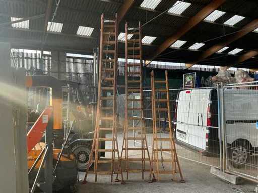 Martin Diverses échelles coulissantes en bois (3x)