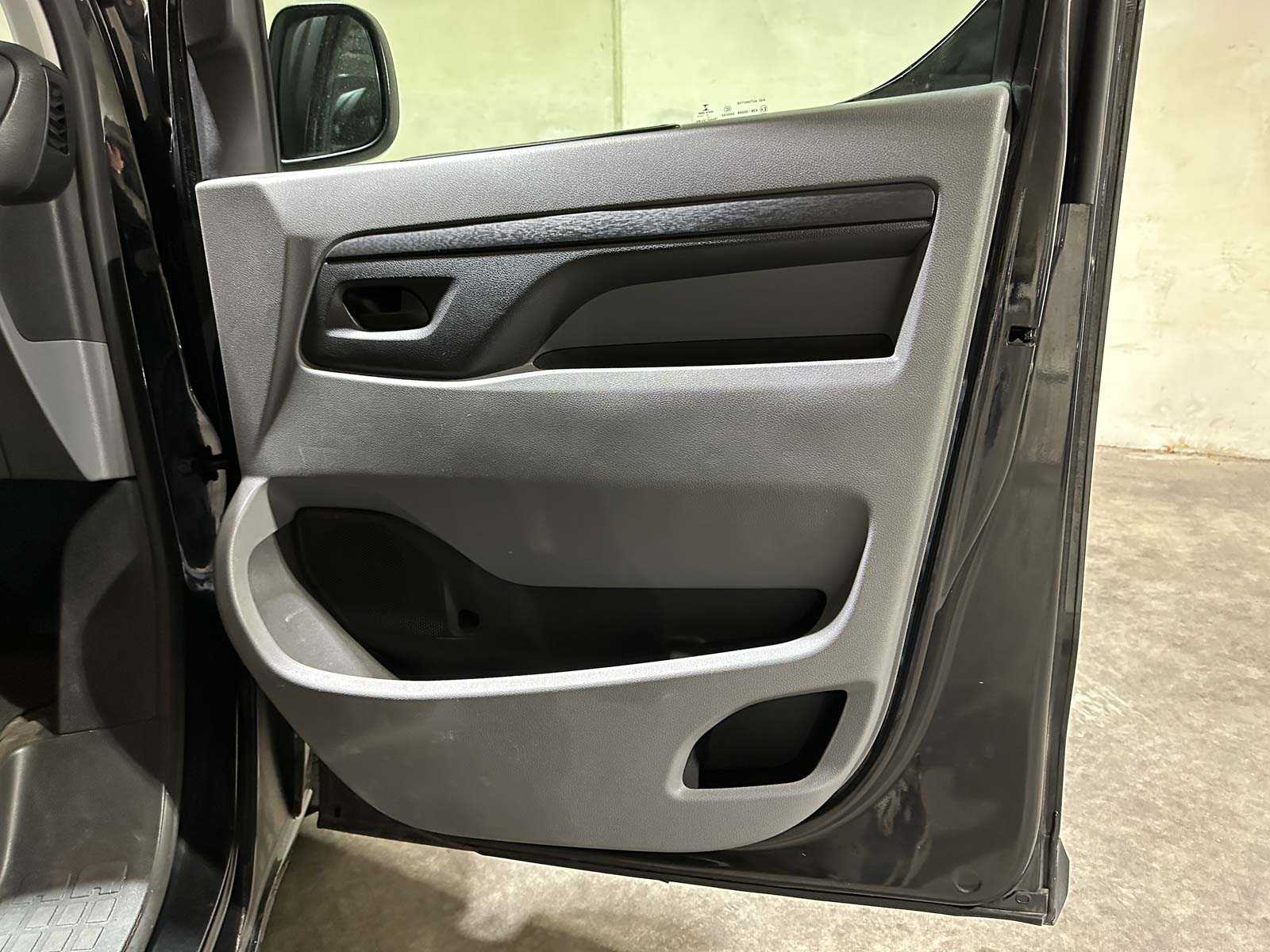 Toyota PROACE Compact 1.6 D-4D Professional 114pk 2017 (Origineel-NL), V-346-JR