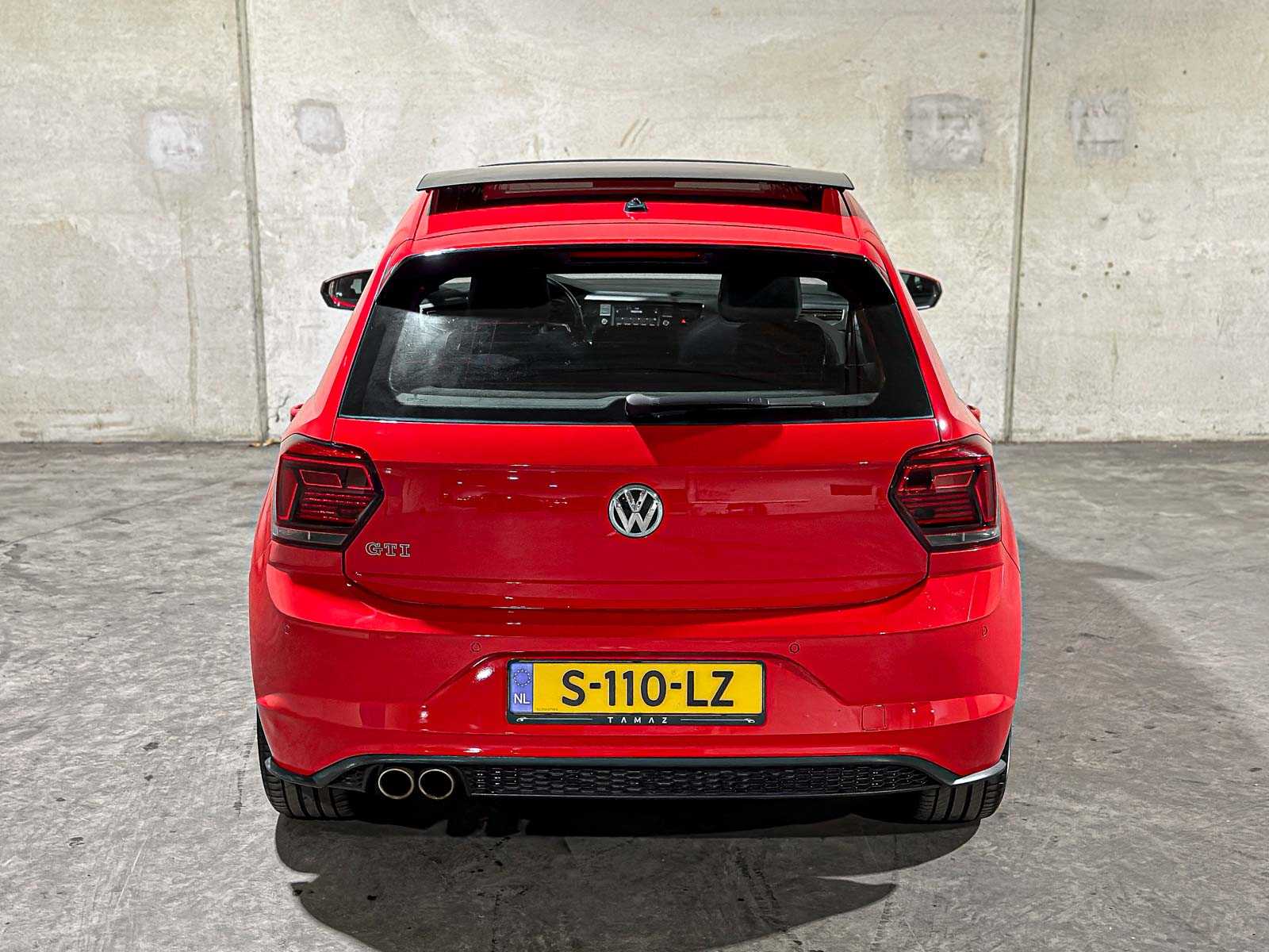 Volkswagen Polo GTI 2.0 TSI 200pk 2019, S-110-LZ