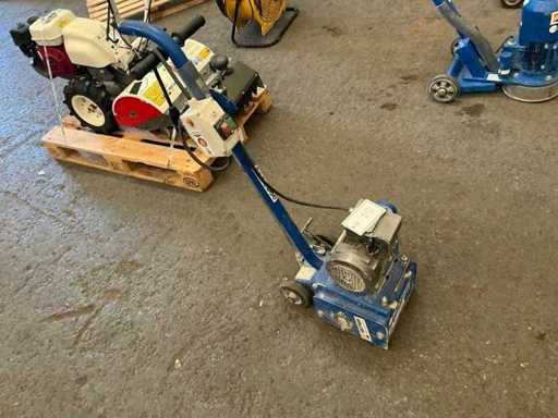Gouvernail BLASTRAC BMP-215E, défectueux
