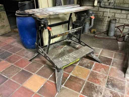 Bancul de lucru Black & Decker Workmate