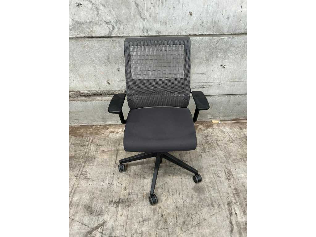 Office chair 