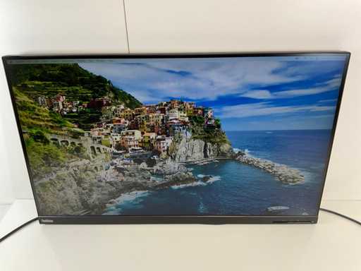 Lenovo (T32p-20) 32", 3840x2160 (UHD) IPS Monitor