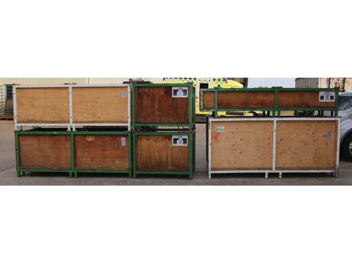 Ró?ne skrzynie transportowe (6x)