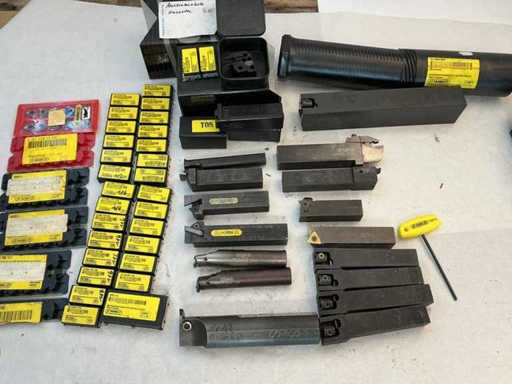Paul Horn Assortment WSP Grooving Holders (17) incl. 100 solid carbide grooving WSP