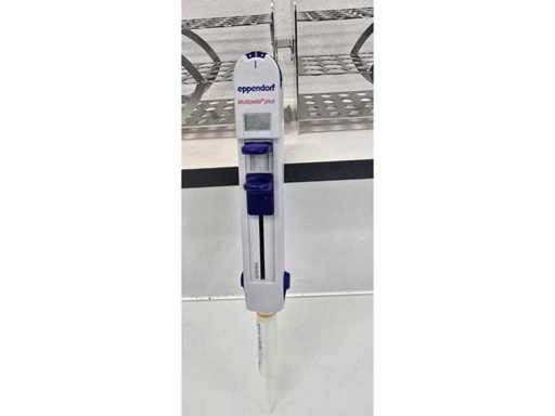 Eppendorf - Multipette Plus - Repeating Pipette