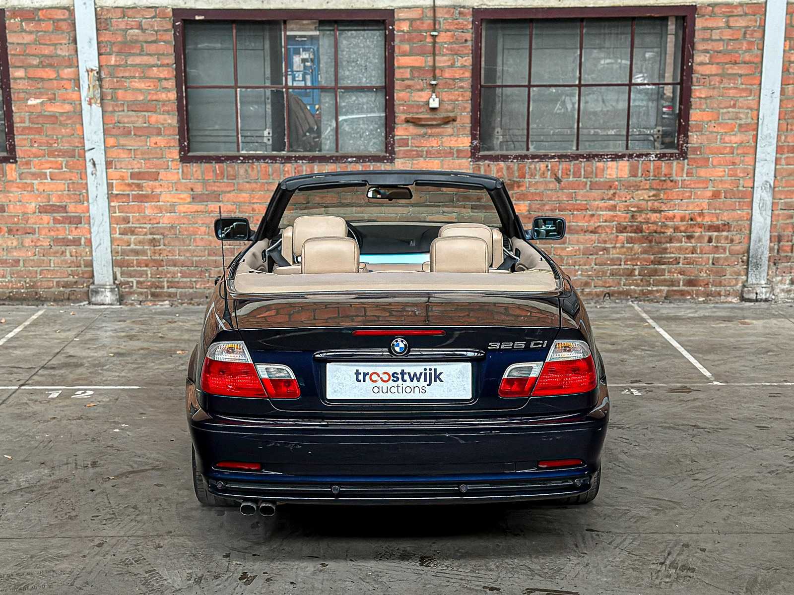 BMW 325Ci Executive 192pk 2002 (Origineel-NL) 3-serie Cabriolet (Hardtop + Softtop), 11-JP-PG