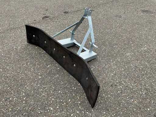 Glissement de neige/boue V-M inutilisé 140 cm