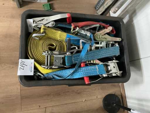 Batch of lashing strap parts