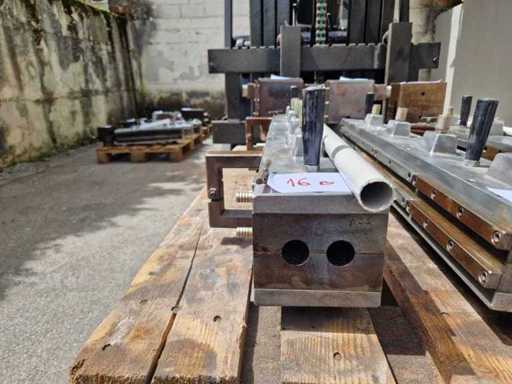   Stampo in PVC per tubi fi25