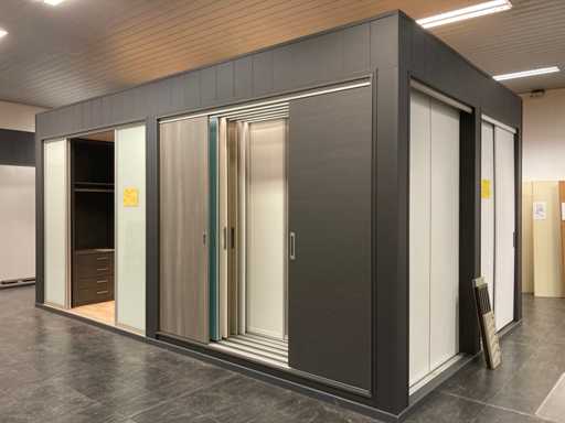 Presentatie blok mat alle inhoud (dressigs en schuifdeuren)