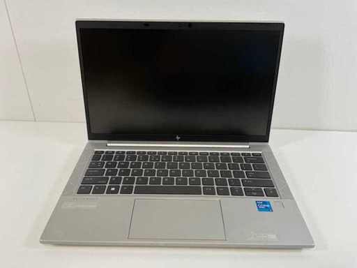HP EliteBook 830 G8 13,3", Core(TM) i7 11. generacji, 16 GB RAM, 512 GB NVMe Laptop