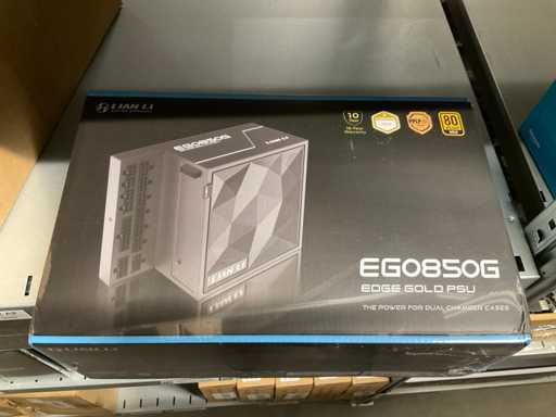 Lian Li EGO850G Voeding