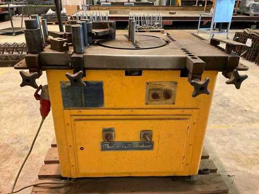 Machine de pliage de barres d’armature Muhr & Bender (MUBEA) B032 – 380 V