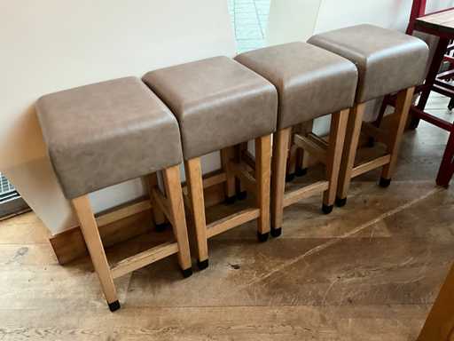 Hutten - Barkruk met lederen zitting  (4x)