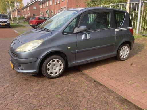 2005 Peugeot 1007 1.4 Urbain Passager