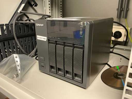 Qnap TS-421 Network Storage