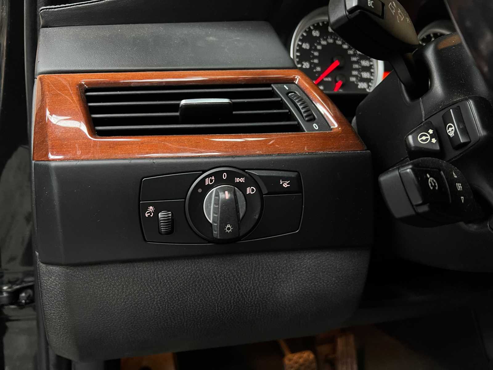 BMW M5 5.0 V10 E60 507pk 2008 5-Serie YOUNGTIMER