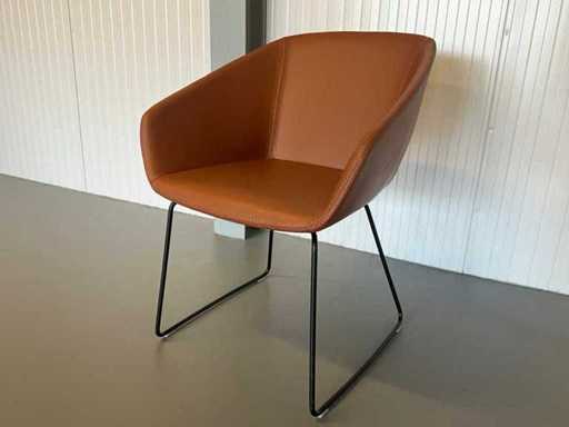 Sedia in pelle per borraccia
