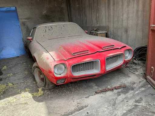Pontiac Firebird Form Classic Car