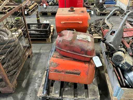 Renault Fuel Tank (4x)