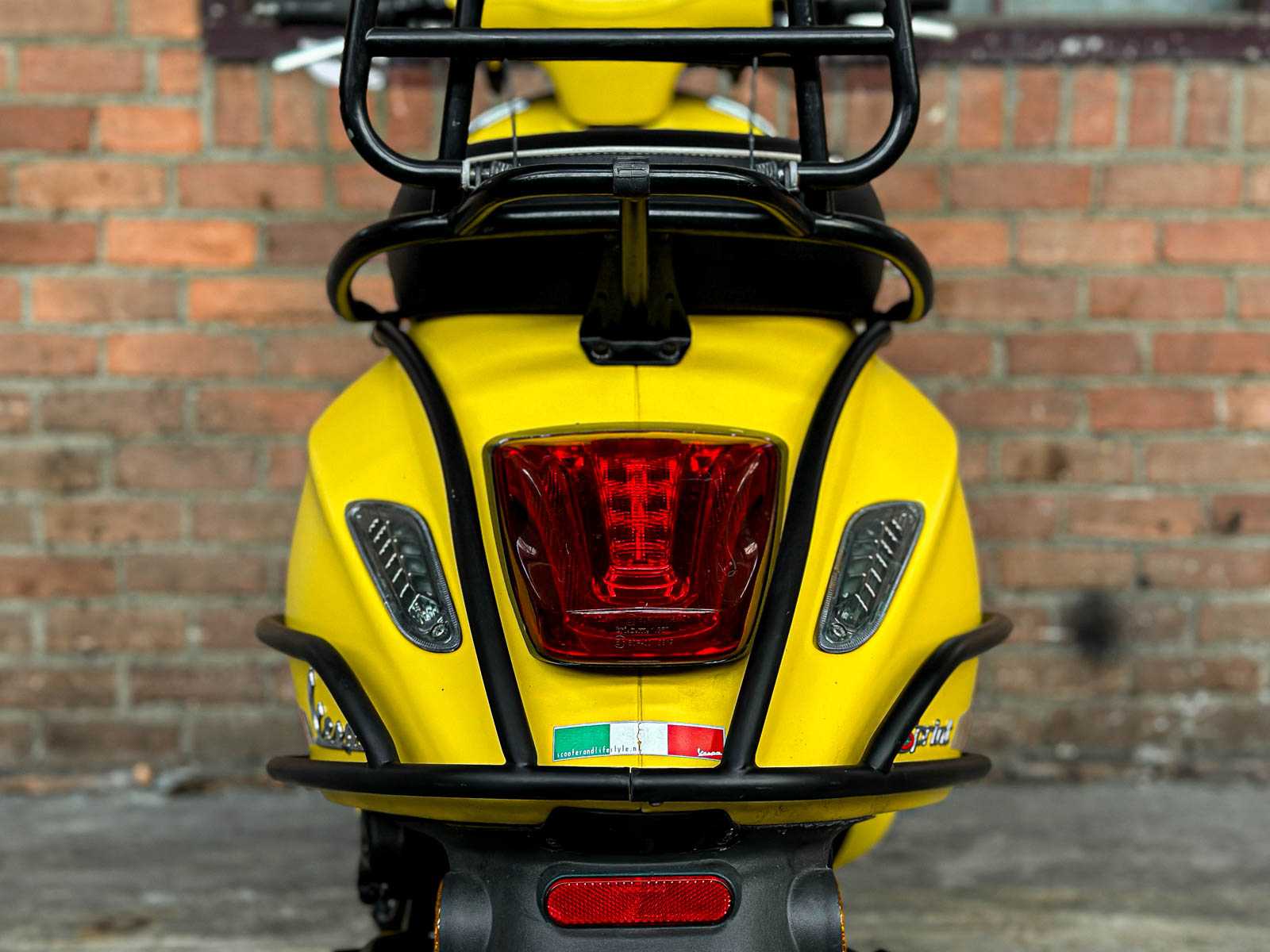 Piaggio Vespa Sprint 4T -CUSTOM- 2017, DKV-91-V Roller