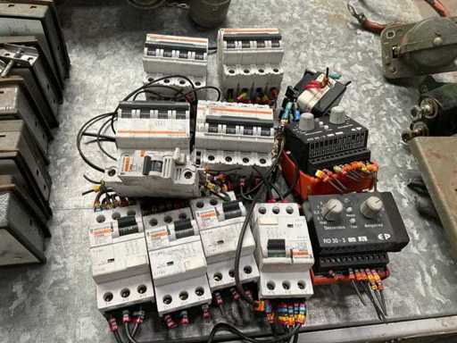 Interrupteurs électriques (11x)