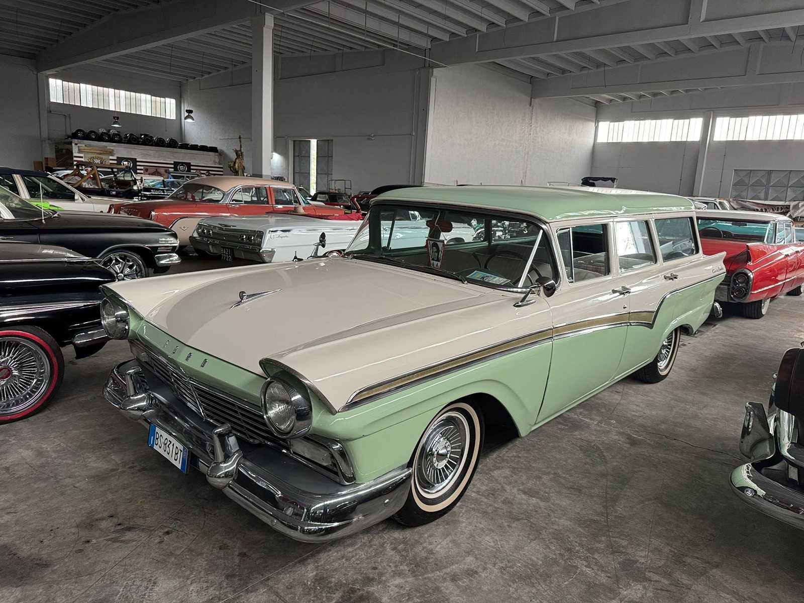 Ford – kombi – Country Sedan – samochód klasyczny