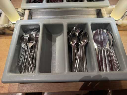 Solingen - Set de tacâmuri de 105 piese