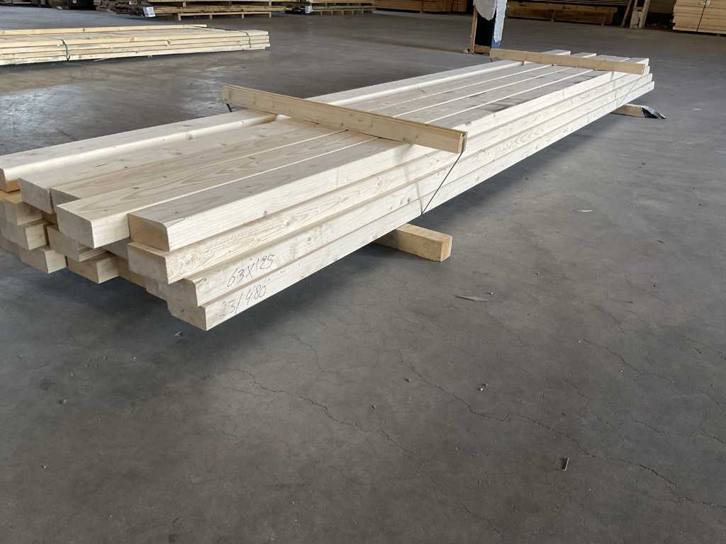 Spruce beams planed (23x)