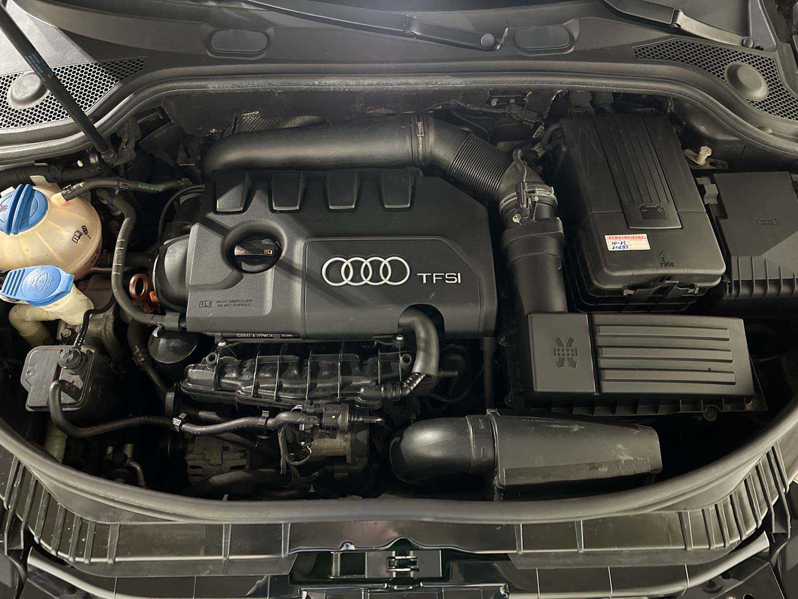 Audi A3 Sportback 1.8 TFSI Quattro Ambition Business Edition 160pk 2011 (Origineel-NL), 04-RBV-3