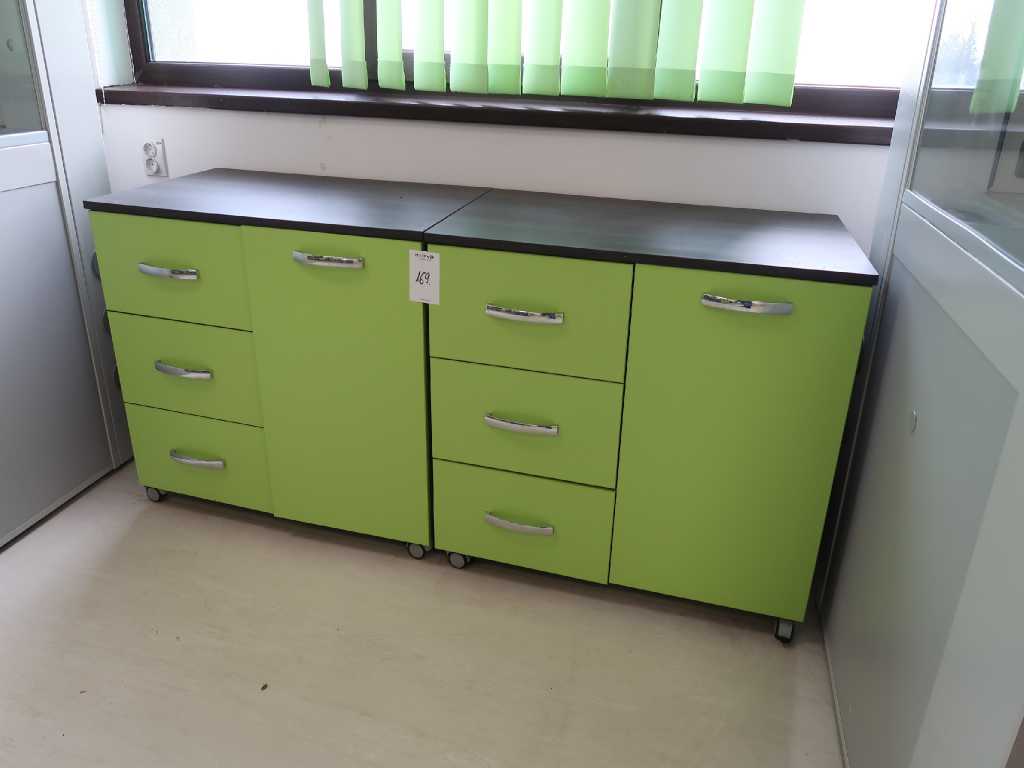 Laboratory Furniture (2x)