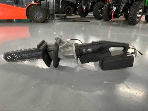 Ultra Force Equipment - DC839 - Concrete Saw 4000w