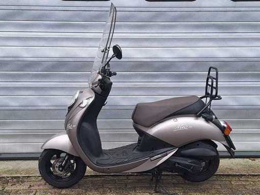 Sym Mio 25 km snorscooter 4takt