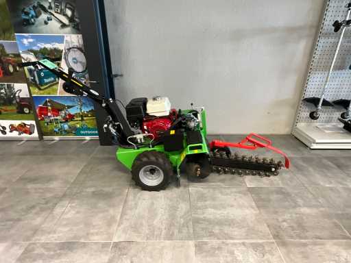 2020 Laski TR60H sleuvengraver zelftrekker