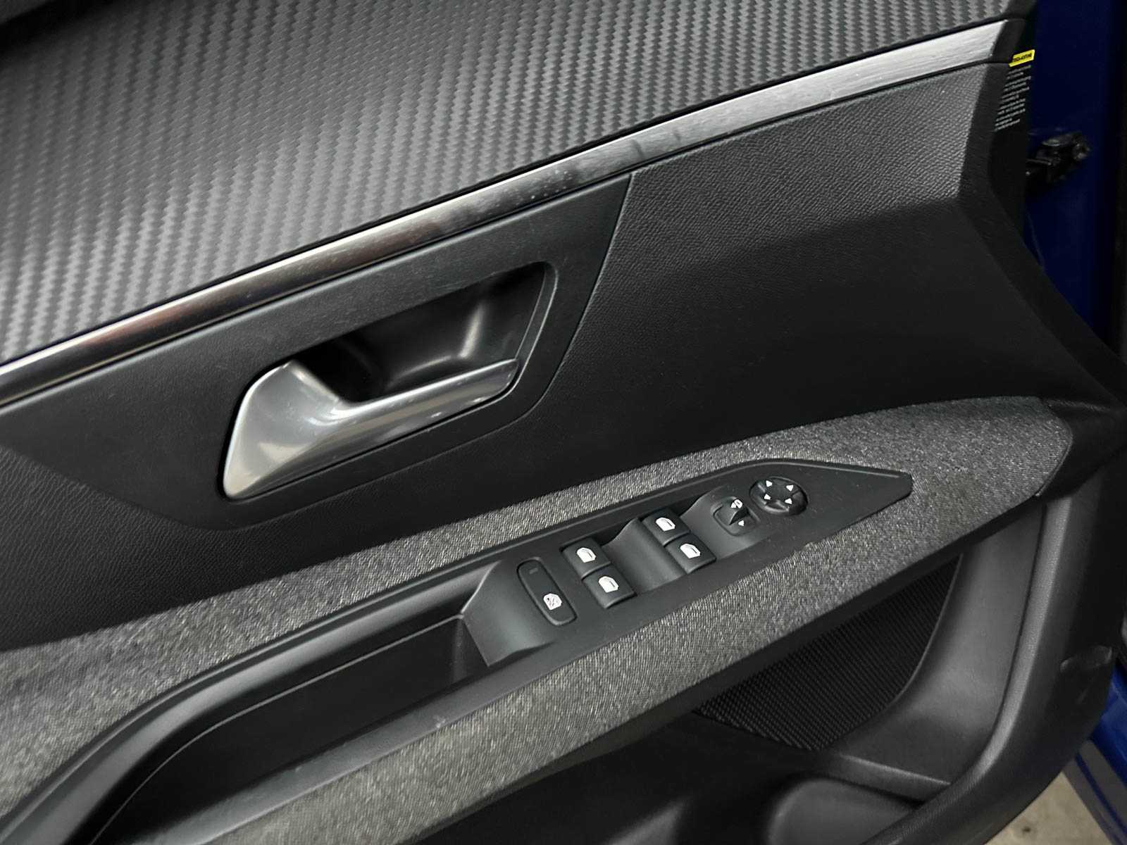 Peugeot 3008 1.6 BlueHDi BL Exec 118pk 2017