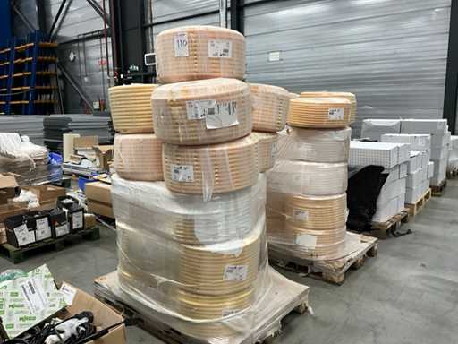 Molta elettricità, tubo di rivestimento da 19 mm (circa 3800 mtr)