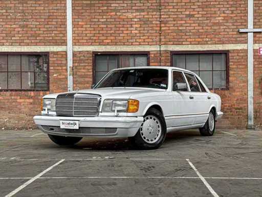 Mercedes-Benz 560 SEL Limousine 4-Türer 5,6 V8 SOHC 16v 1990 