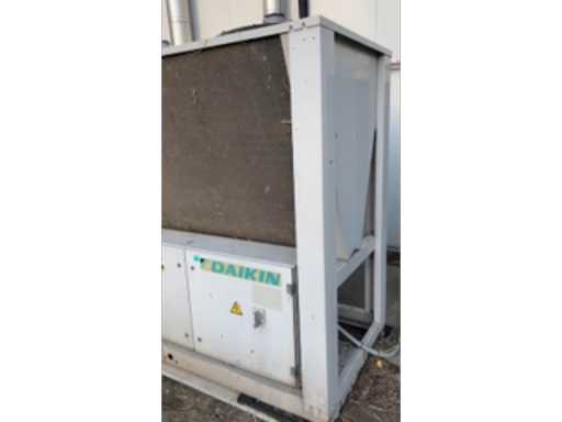 303dd4fc-2b1d-4227-841e-73875be5b261.MP4