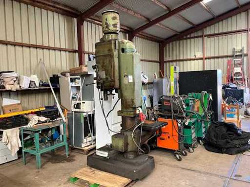 1957 VEB BS Wiertarka kolumnowa 40