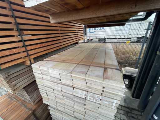 Ipé-Planken feine gesägte 1850x130x27mm (133x)