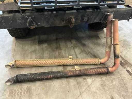 Hummer Exhaust (2x)