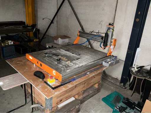 Fraiseuse CNC System M1000