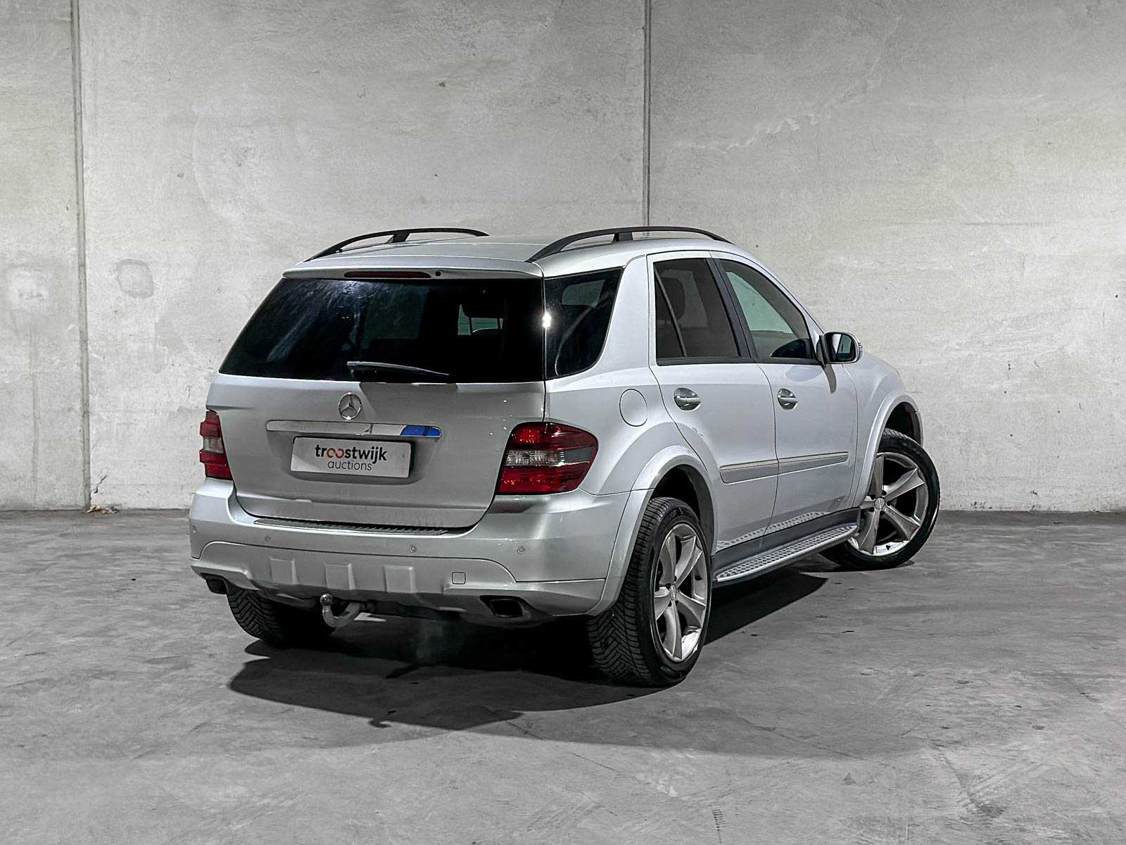 Mercedes-Benz ML350 3.5 V6 272pk 2006 ML-Klasse, XG-979-V