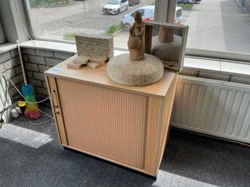 Sliding door cabinet (2x)